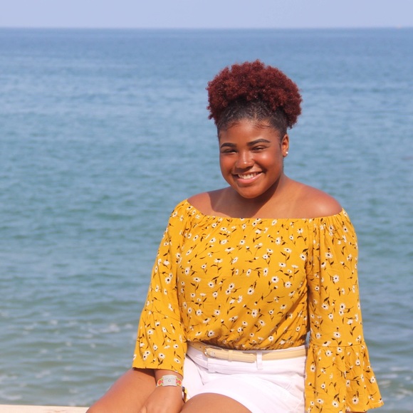 Mustard colored off the shoulder crop top . - Picture 1 of 2